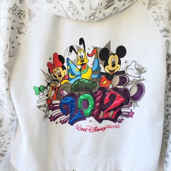 Vintage Disney white jacket 2012 - Picture 2 of 11